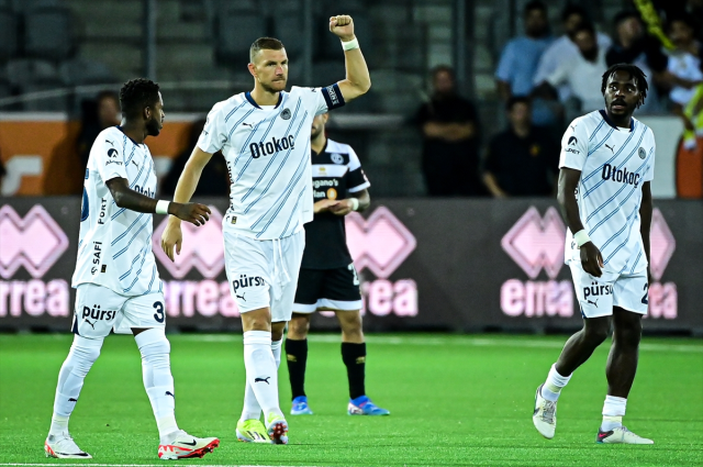 Kanarya tur kapısını araladı! Fenerbahçe, Lugano'yu 4-3 yendi