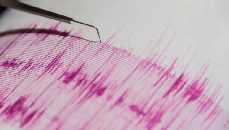 Çanakkale’de 4.7 büyüklüğünde deprem! Sarsıntı İzmir, Balıkesir ve İstanbul çevresinde de hissedildi