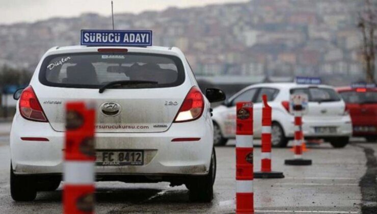 Ehliyet sınavında bazı kurallar değişti! Sürücü adaylarına park manevrasında ikinci şans