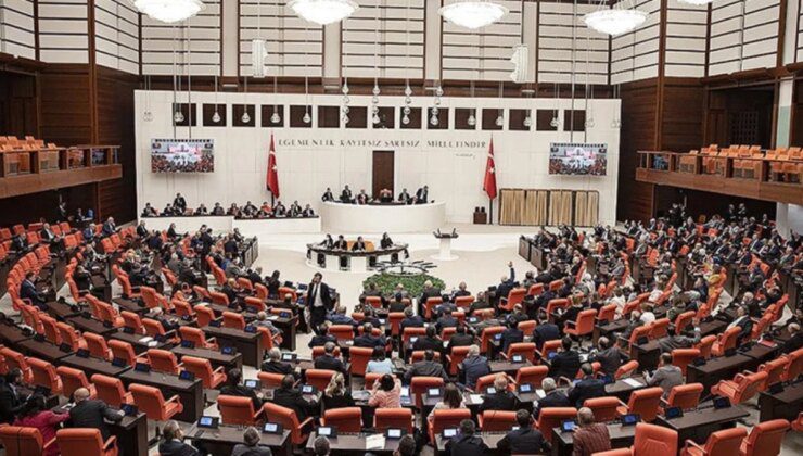 AK Parti ve CHP’nin transferleri sonrası Meclis’te sandalye dağılımı değişti