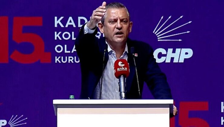 CHP’nin Kadın Kolları kongresinde gergin anlar! Sloganı duyan Özel erkekleri salondan dışarı attırdı