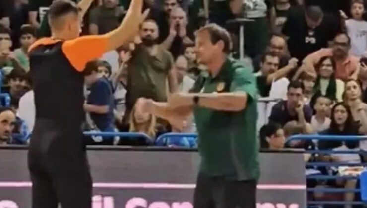 Ataman’dan ‘Türklerden Kanlı Kıbrıs İşgali’ pankartına ilişkin ilk açıklama geldi!