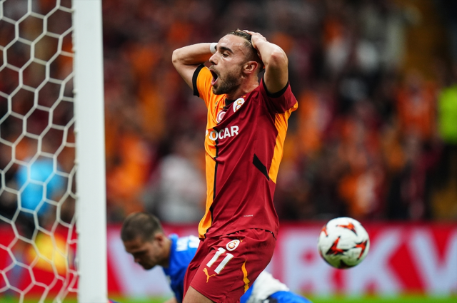 Cimbom 3 puanla başladı! Galatasaray, PAOK'u sahasında 2-1 yendi