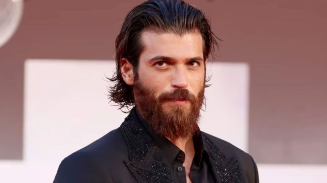 Can Yaman ile fotoğraf çektirmenin fiyatı dudak uçuklattı