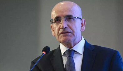 Mehmet Şimşek herkesin merak ettiği soruyu yanıtladı: Şu anda gündemimizde yok