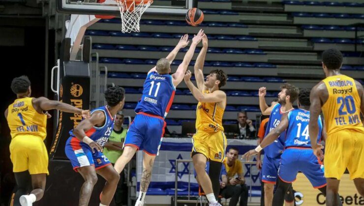 Anadolu Efes, Maccabi Playtika Tel Aviv’e deplasmanda 93-91 kaybetti