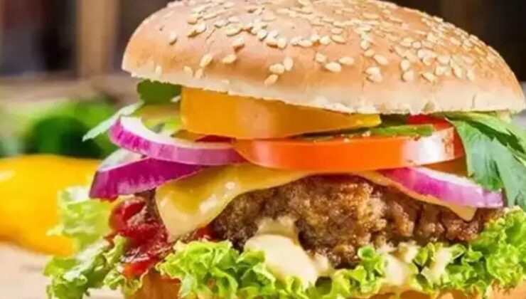 Dünyaca ünlü fast-food zincirlerinde E. Coli paniği!