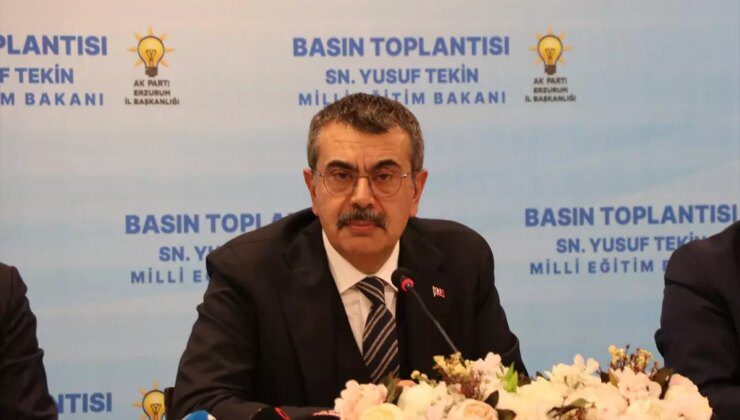 Bakan Tekin: Türkçe ve Edebiyat Dersleri Sınavları Yeni Şekilde Yapılacak