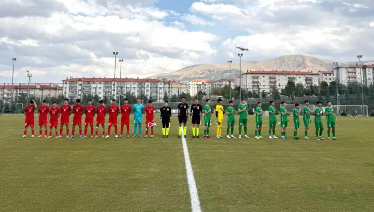 Türk Devletleri U16 Futbol Turnuvası’nda İkinci Gün Maçları Tamamlandı