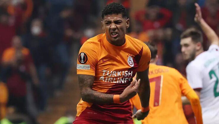 Galatasaray’dan ayrılan Patrick van Aanholt 4.5 ay sonra kendine takım buldu