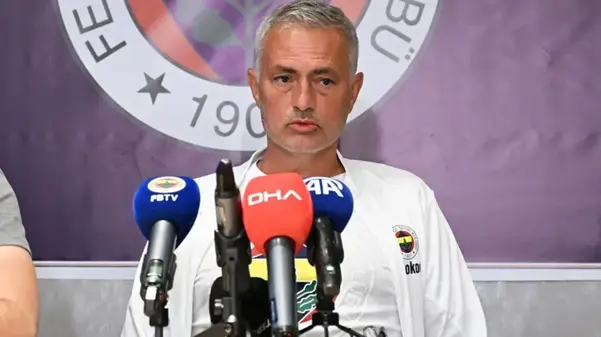 Jose Mourinho herkesin eleştirdiği futbolcuyu öve öve bitiremedi