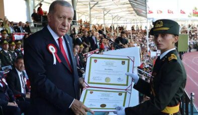 Cumhurbaşkanı Erdoğan’dan teğmenlerle ilgili dikkat çeken sözler