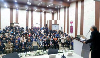 Erzurum’da Deprem Gerçeği Paneli Düzenlendi