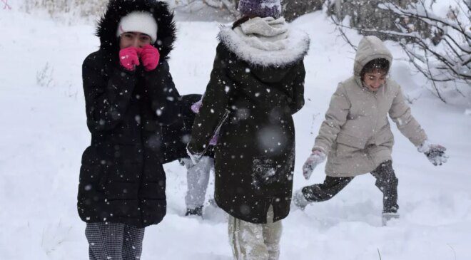 Erzurum’da Eğitime 1 Gün Ara Verildi