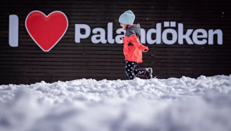 Palandöken Kayak Merkezi Karla Kaplandı