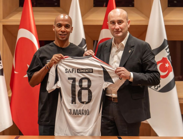 Hüseyin Yücel, canlı yayında Beşiktaş'ın yaptığı transferi açıkladı