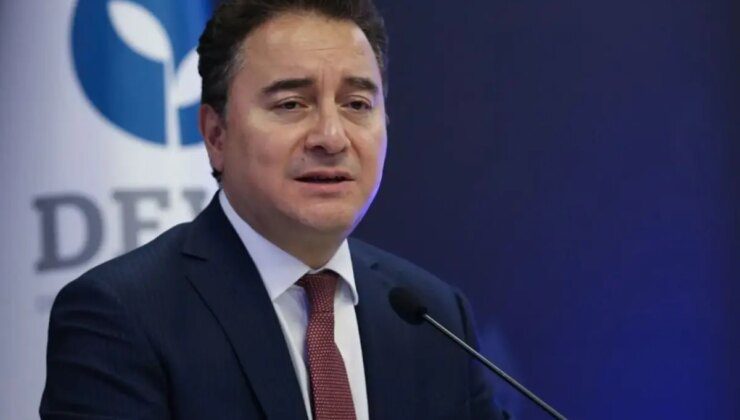 Ali Babacan ekonomik sorunların çözümünü kendinde buldu