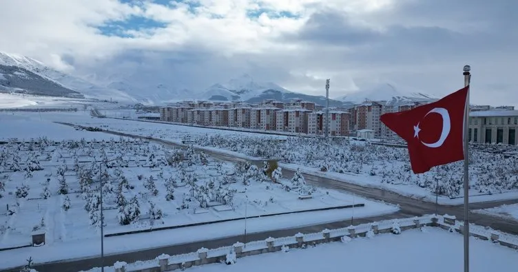 Erzurum’da kışa hazırlık! 500 mezar yeri şimdiden açıldı