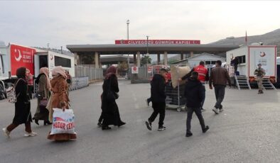 Son bir ayda ülkesine dönen Suriyeli sayısı açıklandı